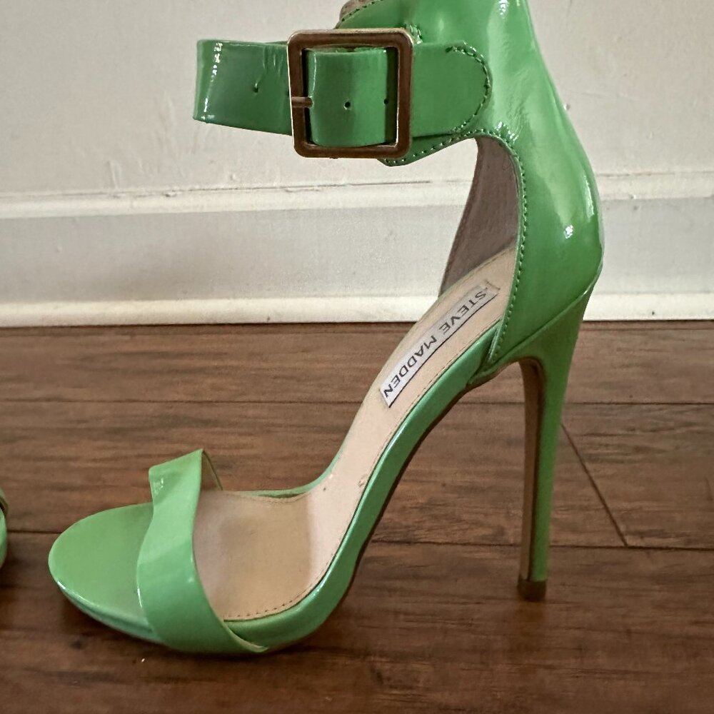 Steve Madden "Marlenee" Mint Green Stillettos